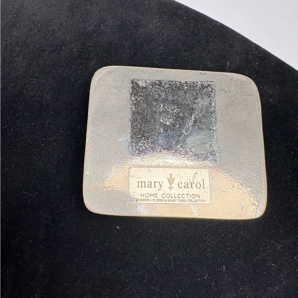 Mary Carol Home Collection Script “F”Monogram Initial Paper Weight